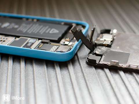 Smartphone and Tablet Repairs Fife photo